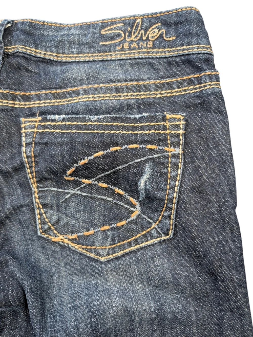 Vintage Y2K Silver Jeans Aiko Capri Distressed Cotton Jeans. W27